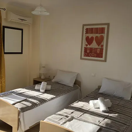 Lazos Apartament Olympiakí Aktí